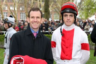 Paul Harley mit seinem Neffen, dem Jockey Martin Harley, in Hoppegarten. www.galoppfoto.de - Frank Sorge