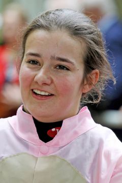 Anna van den Troost 2019 in Düsseldorf. www.galoppfoto.de - Sandra Scherning