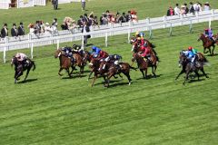 Sole Power wiederholt mit Richard Hughes seinen Vorjahressieg und gewinnt auch die 2014er Auflage der King's Stand Stakes. Foto: www.galoppfoto.de - Frank Sorge