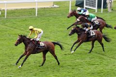 Rizeena gewinnt mit James Doyle die Queen Mary Stakes. Foto: www. galoppfoto.de - Frank Sorge