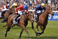 Nur ein Kopf trennte die Siegerin Esoterique (r.) von der Zweiten Integral in den Dahlia Stakes. Foto: www.galoppfoto.de - Jim Clark/Sorge