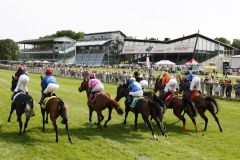 Die Rennbahn in München-Riem. www.galoppriem.de - turfstock.com