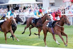 Englischer Triumph in Horn: Indian Blessing siegt mit Gerald Mosse im Sparkasse Holstein Cup. Copyright: www.galoppfoto.de - Frank Sorge