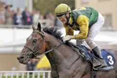 Iquitos gewinnt mit Ian Ferguson den 144. Großen Preis von Baden. www.galoppfoto.de - Frank Sorge