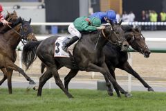 Ein großer Ritt von Christophe Soumillon sichert Vazirabad den zweiten Sieg im Dubai World Cup. www.galoppfoto.de 