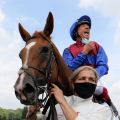 Freude nach dem ersten Diana-Sieg: Frankie Dettori. Foto: Dr. Jens Fuchs