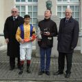 Siegerehrung mit Bayarsaikhan Ganbat, Sascha Smrczek, Jan Schreurs. Foto: Gabriele Suhr