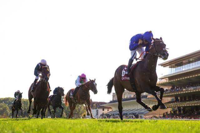 Fantastic Moon gewinnt mit Rene Piechulek den Prix Niel auf Gr. II-Parkett in ParisLongchamp. ©Courtesy by France Galop