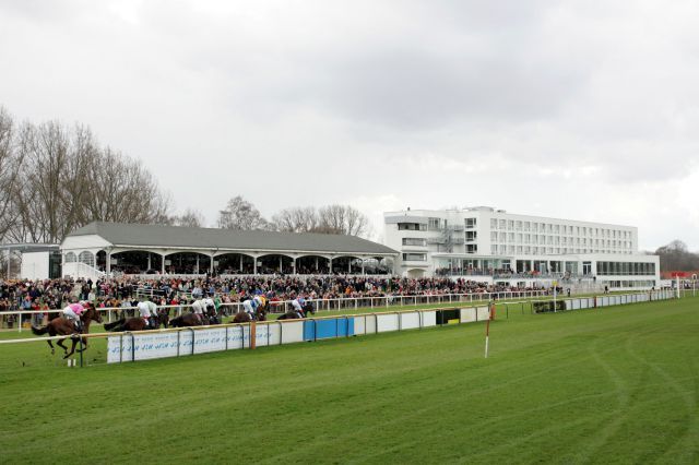 Die Rennbahn in Bremen. www.galoppfoto.de