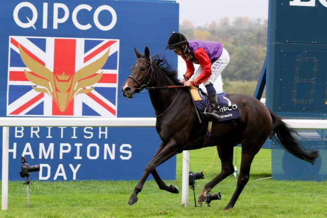 Beendet ihre Rennkarriere: Die königliche Stute Estimate - hier beim Aufgalopp mit Ryan Moore zum Long Distance Cup. www.galoppfoto.de - Sandra Scherning