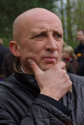 Trainer Miltcho Mintchev zieht mit den Litex-Pferden nach Köln um. www.dequia.de