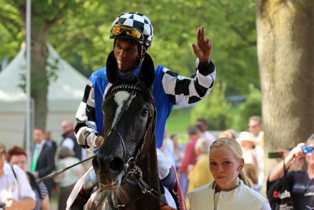 Doyen's first Group One winner: Turfdonna (Eduardo Pedroza). Photo: Dr. Jens Fuchs