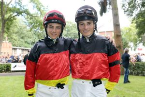 Mittlerweile hat Dennis Schiergen mit Bruder Vinzenz familiäre Konkorrenz bekommen. Foto: www.galoppfoto.de - Frank  Sorge