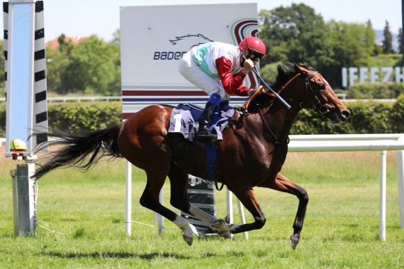 Überraschung im Derby-Trial in Baden-Baden