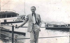 Hermann Hoffman zu Tennislehrerzeiten 1942 in der Schweiz. Foto: privat