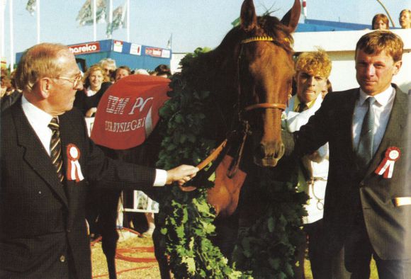 Walther J. Jacobs, Acatenango, Herbert Kahrs unf das Derby 1985. Foto Archiv Fährhof